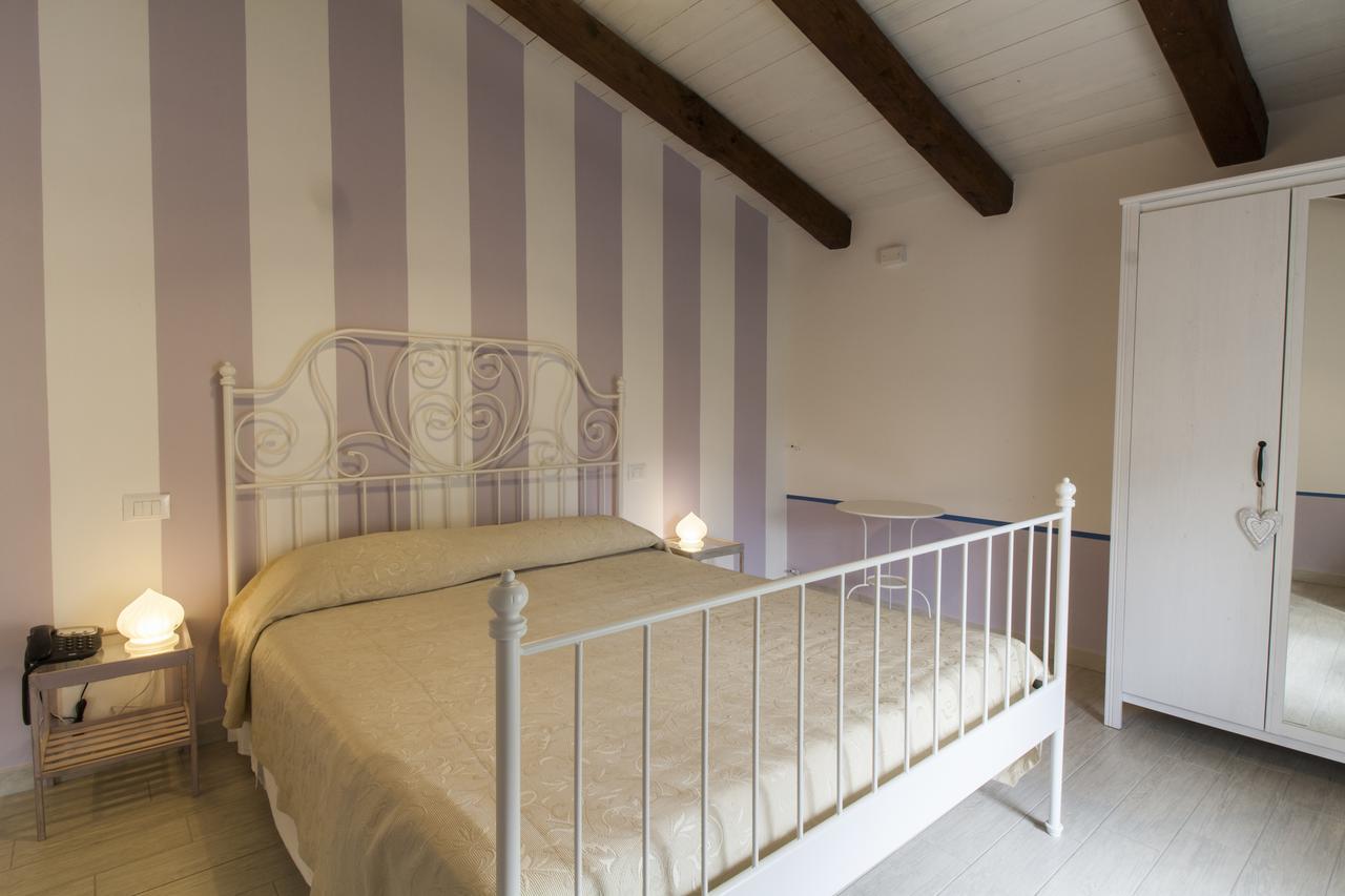 Aia Antica Bed & Breakfast Monte San Biagio Eksteriør bilde