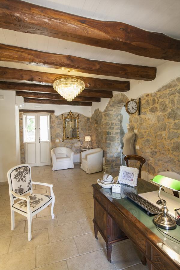 Aia Antica Bed & Breakfast Monte San Biagio Eksteriør bilde
