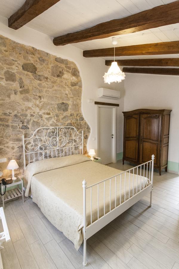 Aia Antica Bed & Breakfast Monte San Biagio Eksteriør bilde